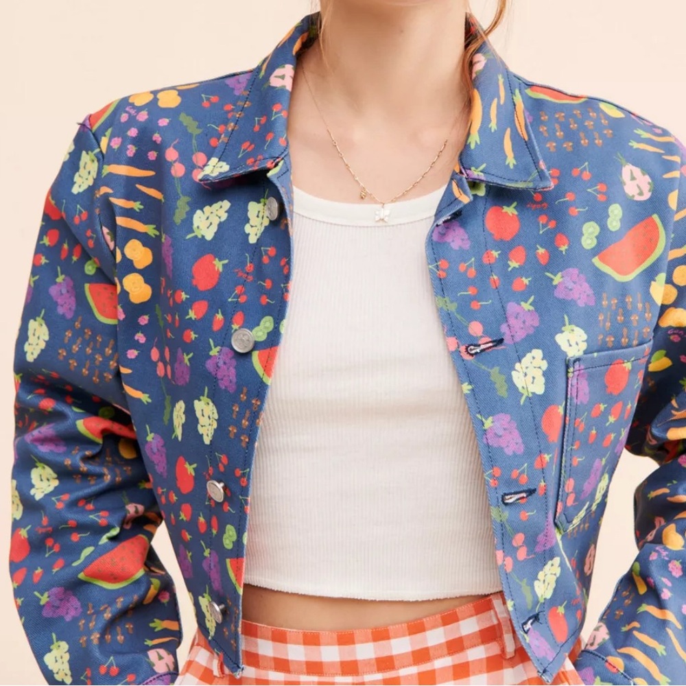 Cropped Women’s Light Jacket